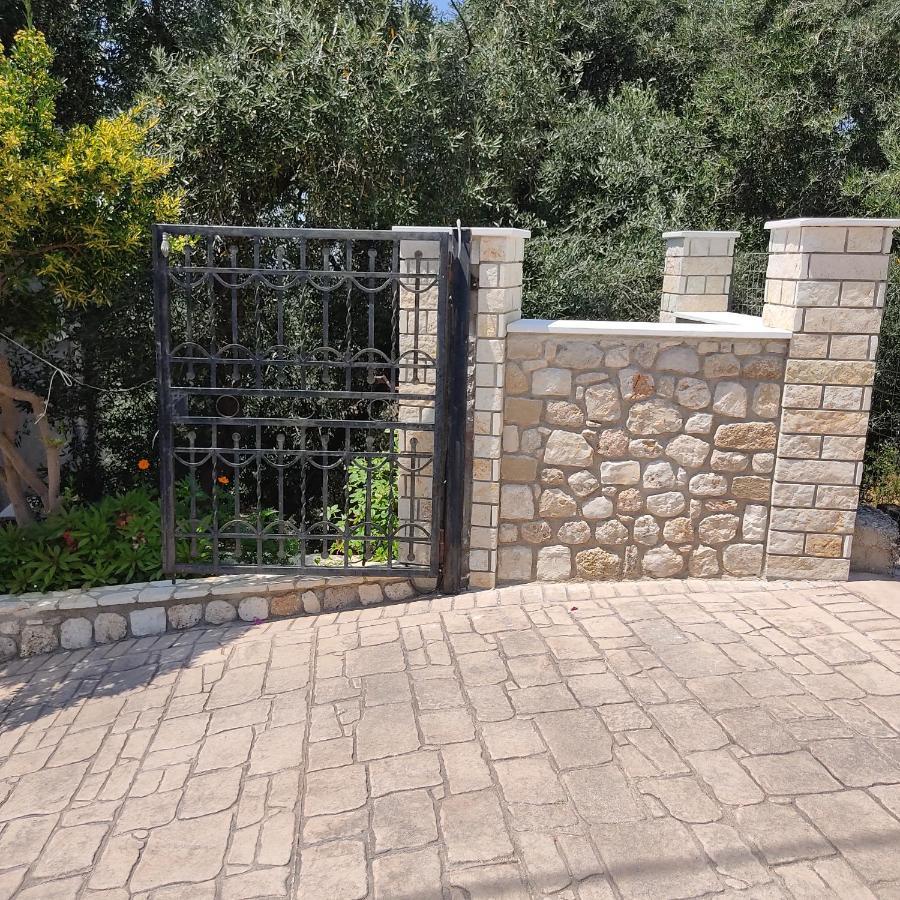Nikolaou Thomas House Apartment Parga Exterior photo