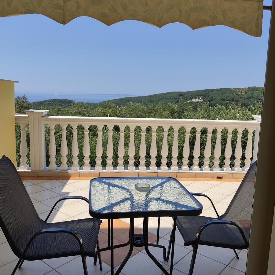 Nikolaou Thomas House Apartment Parga Exterior photo