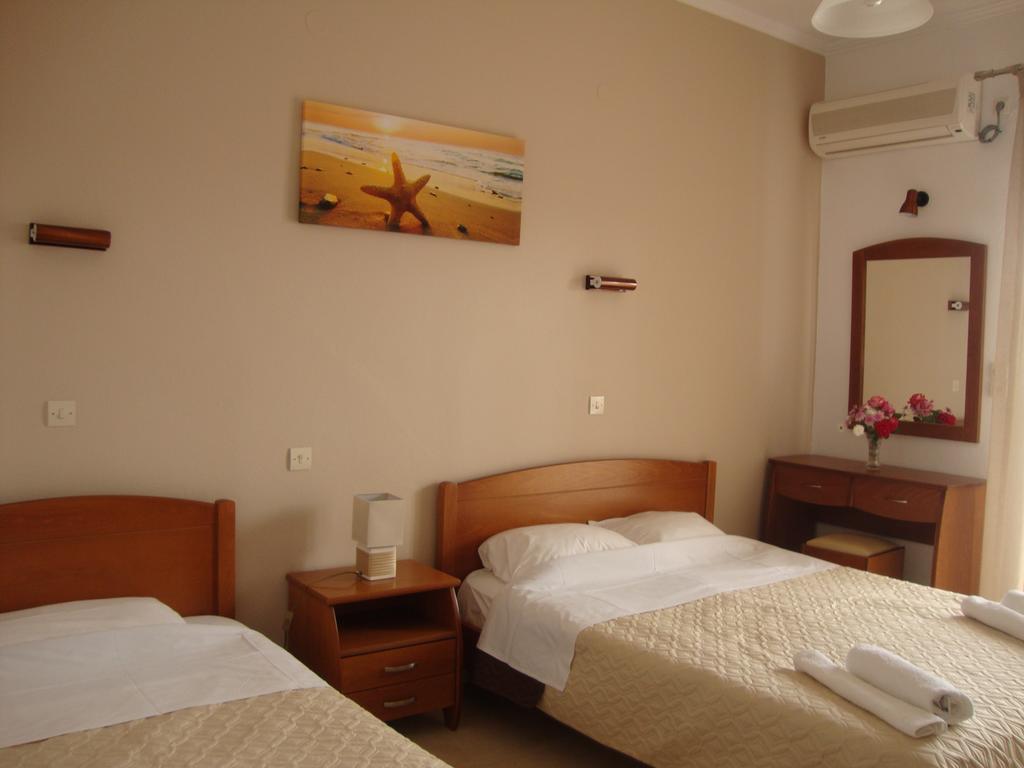 Nikolaou Thomas House Apartment Parga Exterior photo