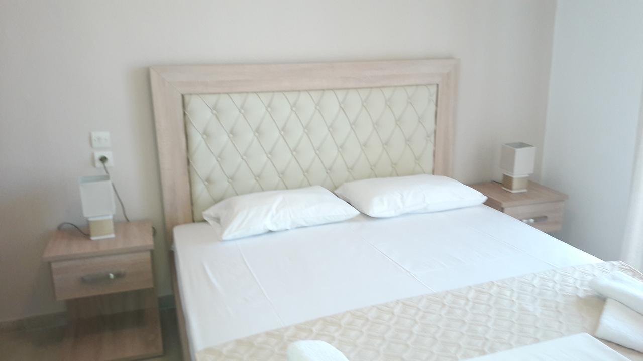 Nikolaou Thomas House Apartment Parga Exterior photo