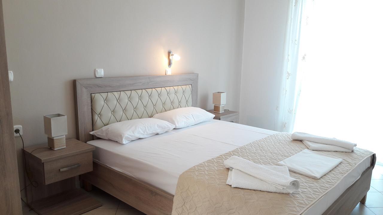 Nikolaou Thomas House Apartment Parga Exterior photo