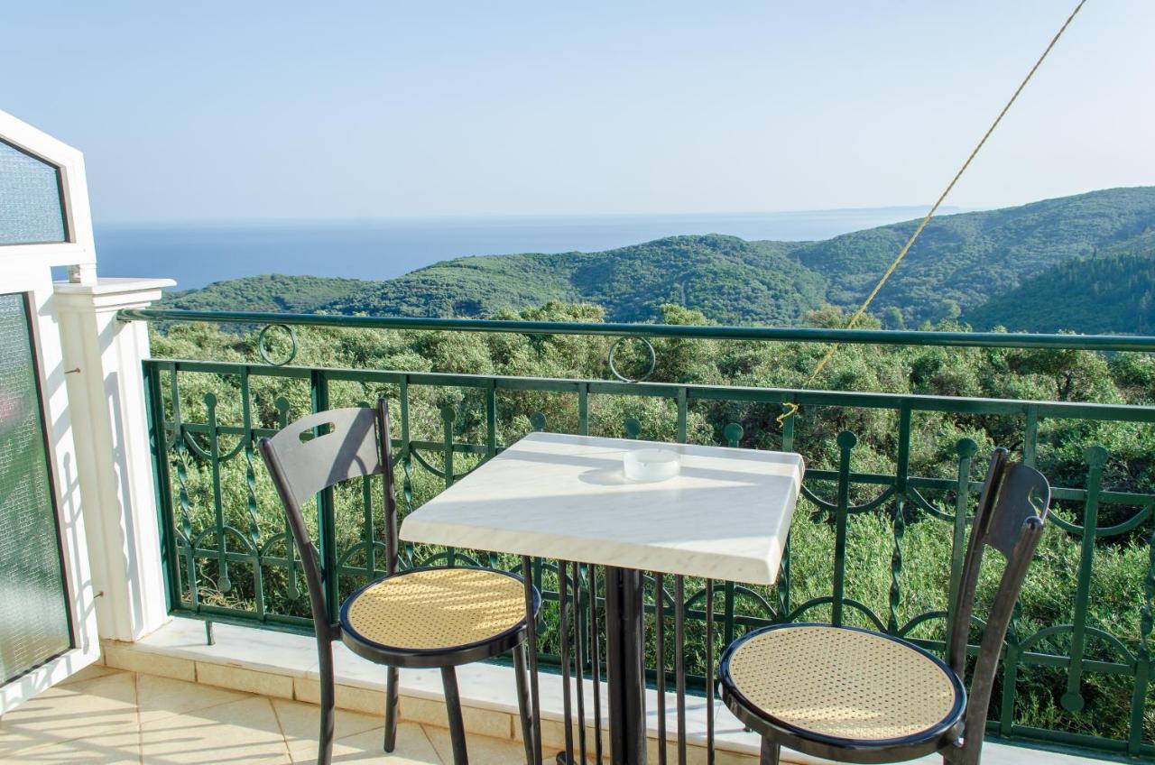 Nikolaou Thomas House Apartment Parga Exterior photo